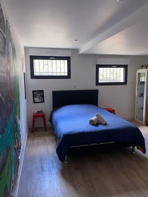Loft Proche Centre Ville Hotes Habitant A L Etage Laval  Esterno foto